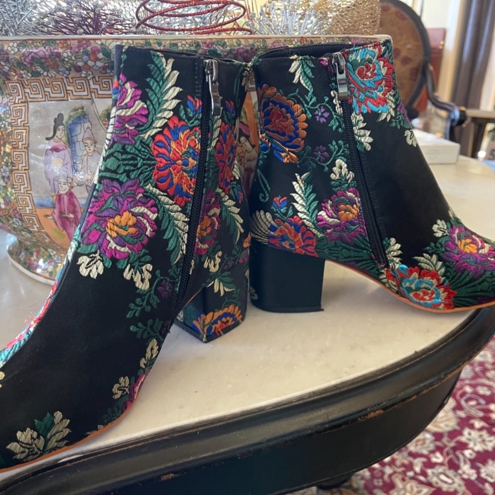 Embroidered short boots sz 39 - Picture 6 of 6